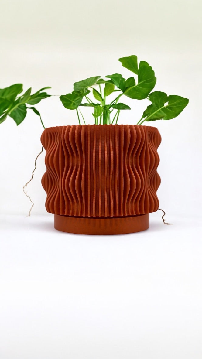 Load image into Gallery viewer, The Muxel Planter Pot with Drainage Tray | Modern and Unique Home Decor for Plants and Succulents
