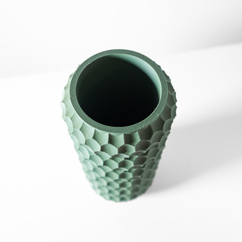 Load image into Gallery viewer, The Okos Wave Vase, Modern and Unique Custom Home Decor for Dried and Preserved Flower Arrangement
