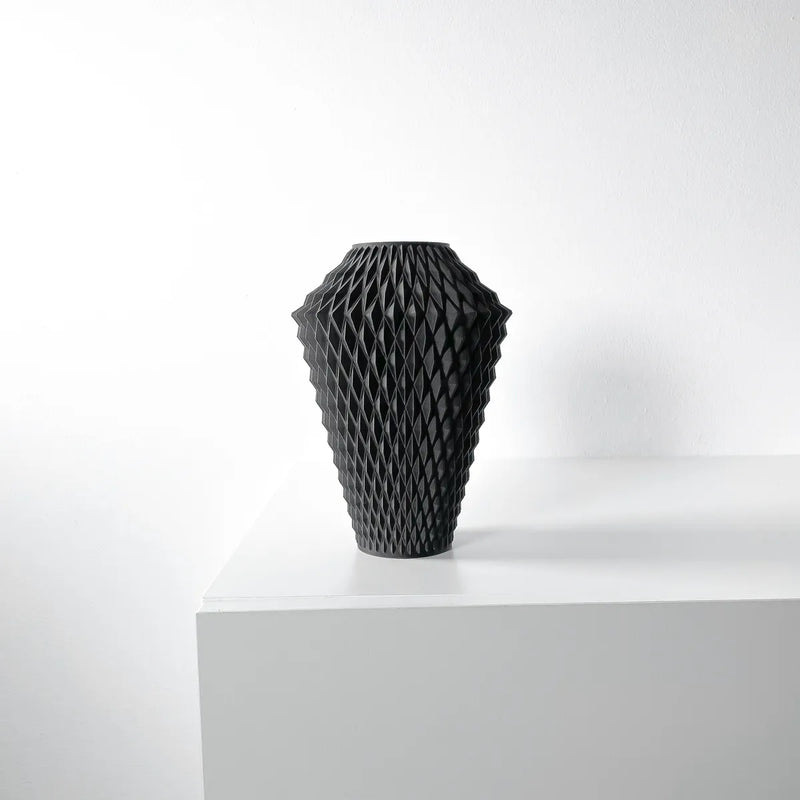 Load image into Gallery viewer, The Vantori Vase, Modern and Unique Home Decor for Dried and Preserved Flower Arrangement
