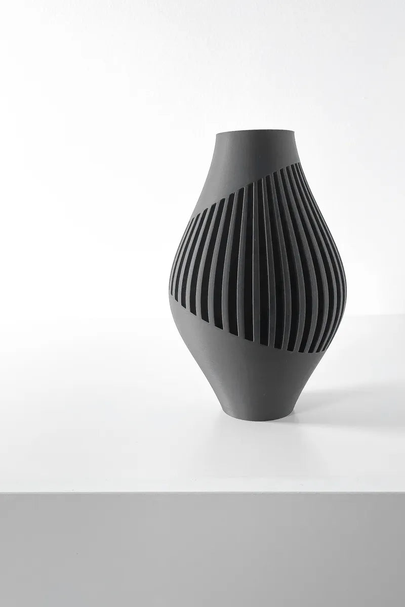 Load image into Gallery viewer, The Rinex Vase, Modern and Unique Home Decor for Dried and Preserved Flower Arrangement
