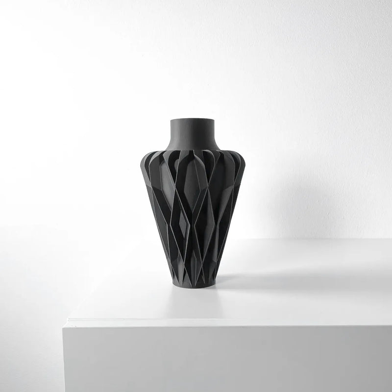 Load image into Gallery viewer, The Lunor Vase, Modern and Unique Home Decor for Dried and Preserved Flower Arrangement
