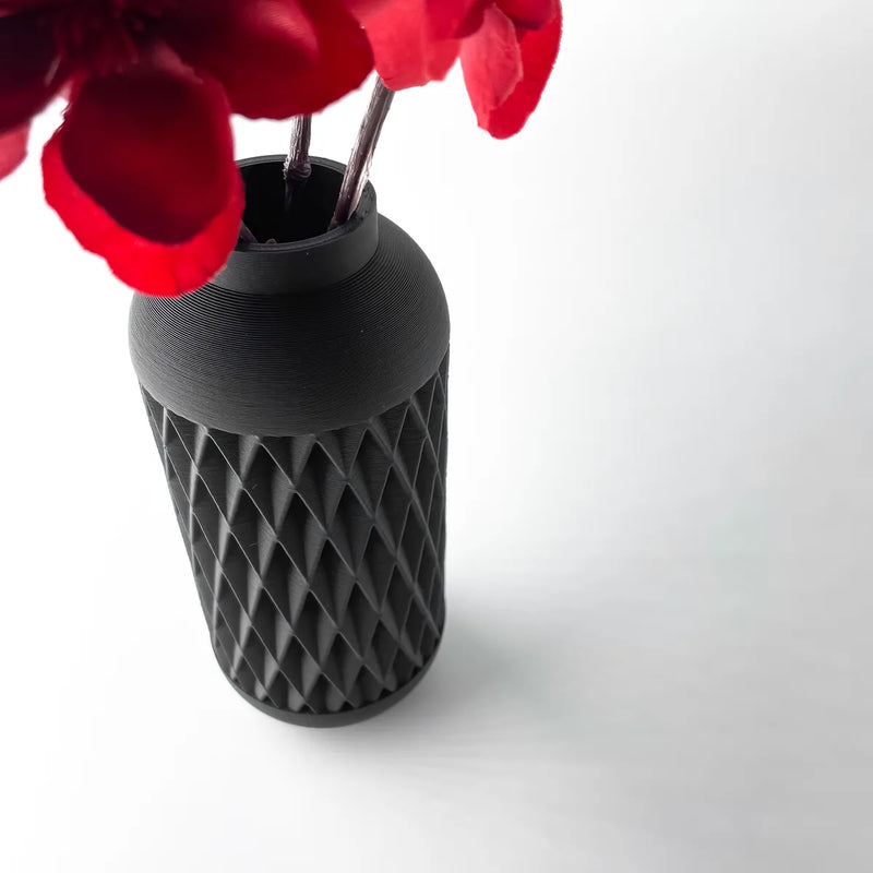 Load image into Gallery viewer, The Hesil Vase, Modern and Unique Home Decor for Dried and Preserved Flower Arrangement
