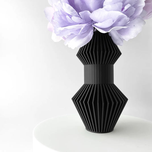 The Anter Vase, Modern and Unique Home Decor for Dried and Preserved Flower Arrangement