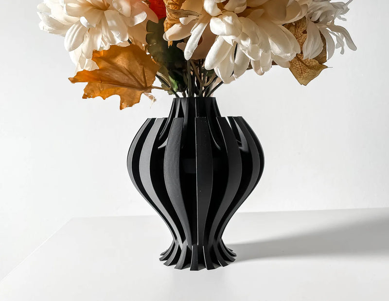 Load image into Gallery viewer, The Nemesis Vase, Modern and Unique Home Decor for Dried and Preserved Flower Arrangement
