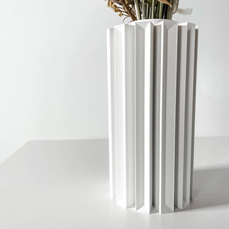 Load image into Gallery viewer, The Unda Vase, Modern and Unique Home Decor for Dried and Preserved Flower Arrangement
