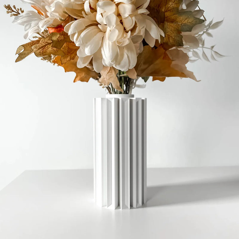 Load image into Gallery viewer, The Unda Vase, Modern and Unique Home Decor for Dried and Preserved Flower Arrangement
