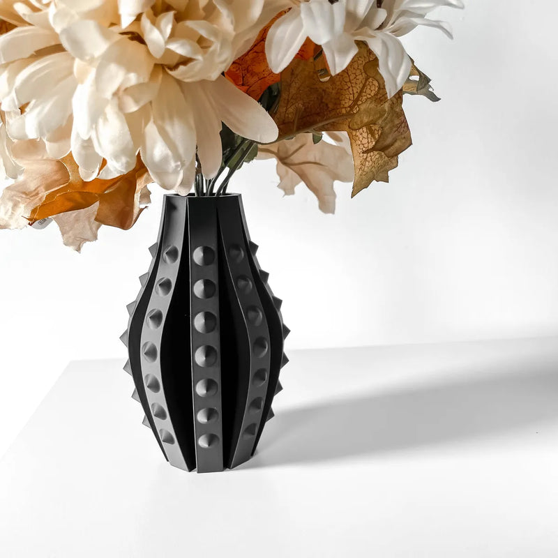 Load image into Gallery viewer, The Kinde Vase, Modern and Unique Home Decor for Dried and Preserved Flower Arrangement
