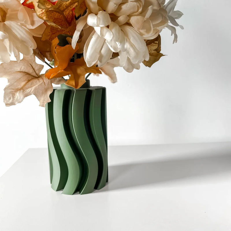 Load image into Gallery viewer, The Orin Vase, Modern and Unique Home Decor for Dried and Preserved Flowers
