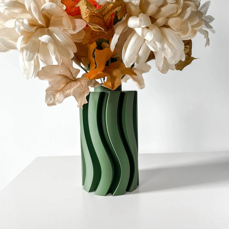 Load image into Gallery viewer, The Orin Vase, Modern and Unique Home Decor for Dried and Preserved Flowers
