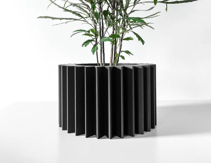 Load image into Gallery viewer, The Tuno Planter Pot with Drainage Tray | Modern and Unique Home Decor for Plants and Succulents
