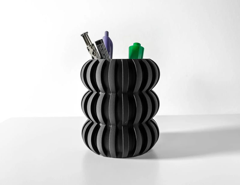 Load image into Gallery viewer, The Renio Pen Holder | Desk Organizer and Pencil Cup Holder | Modern Office and Home Decor
