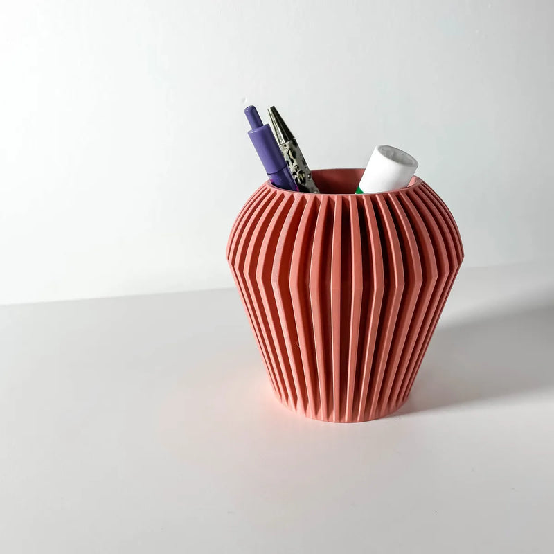 Load image into Gallery viewer, The Taso Pen Holder | Desk Organizer and Pencil Cup Holder | Modern Office and Home Decor
