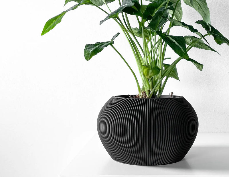 Load image into Gallery viewer, The Melfi Planter Pot with Drainage Tray | Modern and Unique Home Decor for Plants and Succulents
